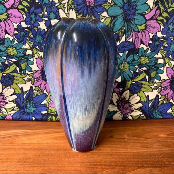 SOLD Bill Campbell Signed Art Pottery Drip Glaze Vase 12.5” Scalloped Rim - Picture 2 of 8